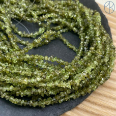 Крошка Хризолит ширина бусин ~ 3-5 мм