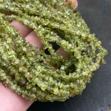 Крошка Хризолит ширина бусин ~ 3-5 мм