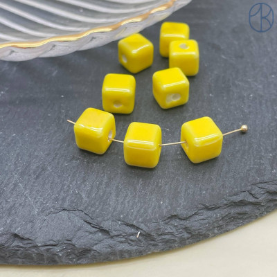 Кубик керамика, цвет желтый 9 мм штучно