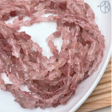 Кварц клубничный куски ~ 7-8 мм