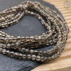 Кварц снежный коричневый (имитация) 4 мм