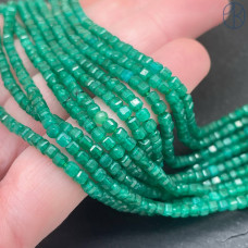 Кварц темно-зеленый тонированный куб огранка №4 2 мм Кварц темно-зеленый тонированный куб огранка №4 2 мм