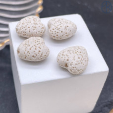 Лава Вулканическая белая сердце 14 мм