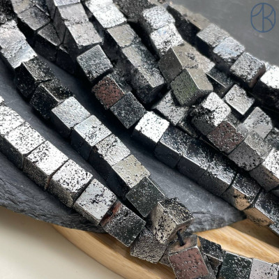 Лава Вулканическая куб с покрытием темное серебро 8 мм