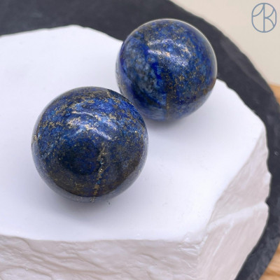 Лазурит шар ~ 3 см 