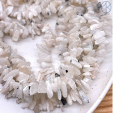 Лунный камень сколы ~ 11-15 мм