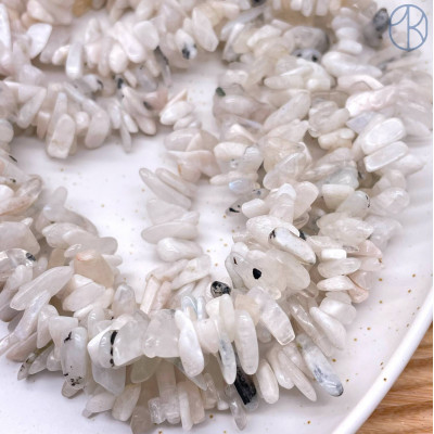 Лунный камень сколы ~ 11-15 мм