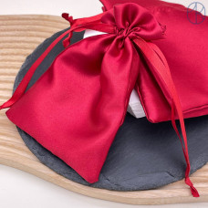 Мешочки атласные красные 10х15см уп. 5шт Мешочки атласные красные 10х15см уп. 5шт