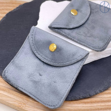 Мешочки с кнопкой велюр серые 8х8см уп. 2шт