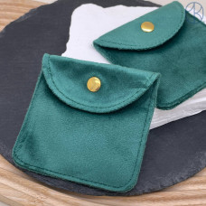 Мешочки с кнопкой велюр зеленые 8х8см уп. 2шт