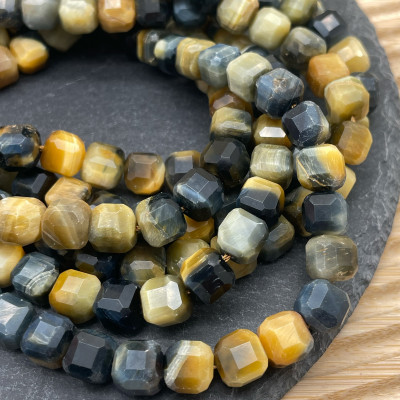 Микс глаз куб огранка 9 мм (тигровый и соколиный)