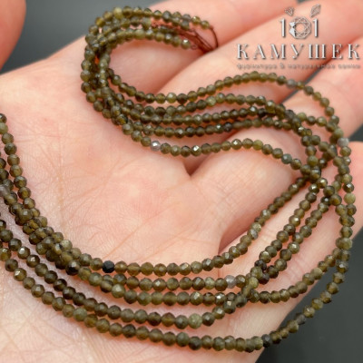 Обсидиан с золотым отливом микроогранка 2 мм