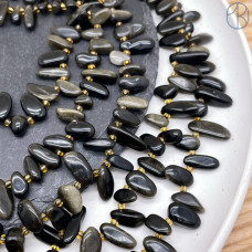 Обсидиан с золотым отливом сколы ~ 12-16 мм