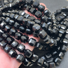 Оникс черный куб огранка 9 мм
