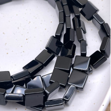 Оникс черный квадрат 12 мм
