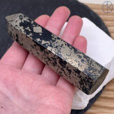 Пирит кристалл ~ 10 см