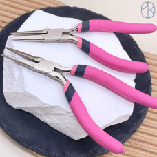 Плоскогубцы цвет розовый