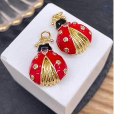 Подвеска божья коровка цирконы, цвет золото 23 мм 