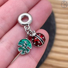 Подвеска Божья коровка и монстера, цвет серебро 16 мм