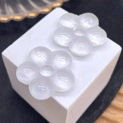 Подвеска бублик цветок №1 белый 24 мм