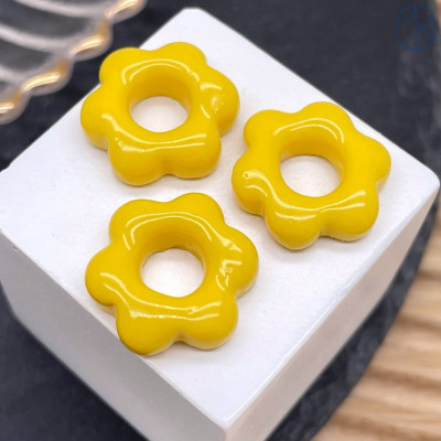 Подвеска-бублик цветок желтый ~ 17 мм