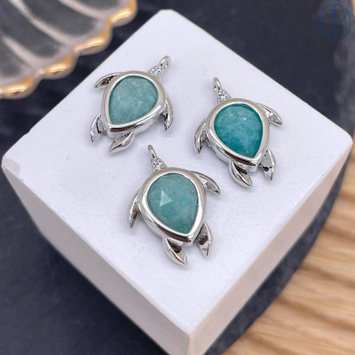 Подвеска черепаха огранка амазонит, цвет серебро 15 мм