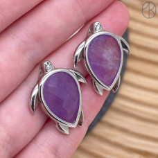 Подвеска черепаха огранка лавандовый аметист, цвет серебро 25 мм