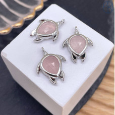 Подвеска черепаха огранка розовый кварц, цвет серебро 15 мм