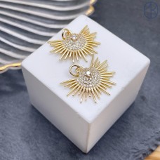 Подвеска cолнце цирконы, цвет золото 18 мм 