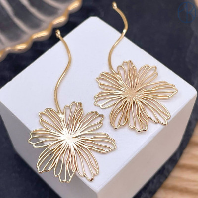 Подвеска цветок, цвет золото 48 мм 