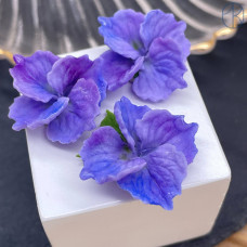 Подвеска цветок сиреневый, цвет золото ~ 24 мм Подвеска цветок сиреневый, цвет золото ~ 24 мм