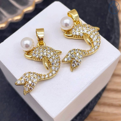 Подвеска дельфин майорка и цирконы, цвет золото 24 мм 