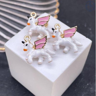 Подвеска единорог, цвет золото 17х21 мм 