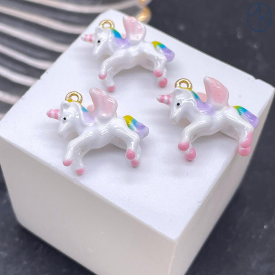 Подвеска единорог, цвет золото 18х15 мм 