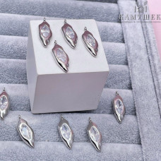 Подвеска фриформ циркон, цвет серебро 22х8 мм 