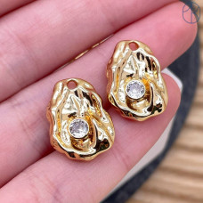 Подвеска фриформ циркон, цвет золото 17 мм