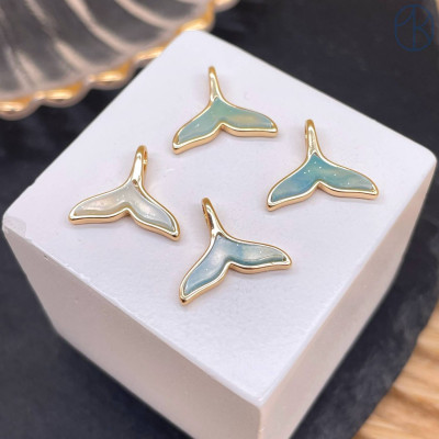 Подвеска хвост кита микс эмаль, цвет золото 12 мм