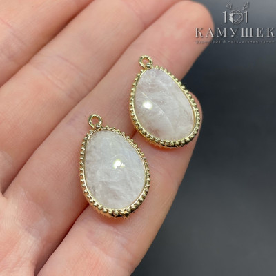 Подвеска капля лунный камень, цвет золото 23 мм