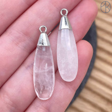 Подвеска капля огранка горный хрусталь, цвет серебро 30х9 мм