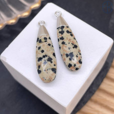 Подвеска капля огранка яшма далматиновая, цвет серебро 30х9 мм