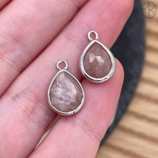 Подвеска капля солнечный камень, цвет серебро 11 мм