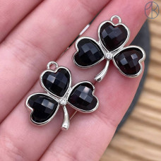 Подвеска клевер огранка агат черный, цвет серебро 18 мм