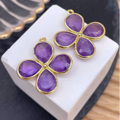 Подвеска клевер огранка аметист, цвет золото 25 мм