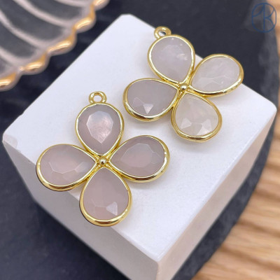 Подвеска клевер огранка горный хрусталь, цвет золото 25 мм