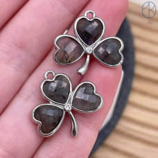 Подвеска клевер огранка лабрадор, цвет серебро 18 мм