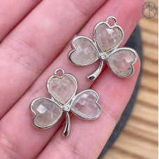 Подвеска клевер огранка пренит, цвет серебро 18 мм