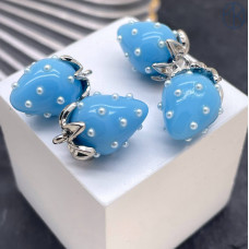 Подвеска клубника голубая, цвет серебро 17х12 мм