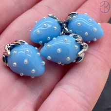 Подвеска клубника голубая, цвет серебро 17х12 мм