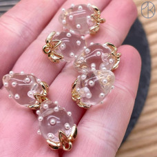 Подвеска клубника прозрачная, цвет золото 17х12 мм