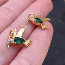 Подвеска колибри зеленый циркон, цвет золото 19х22 мм 